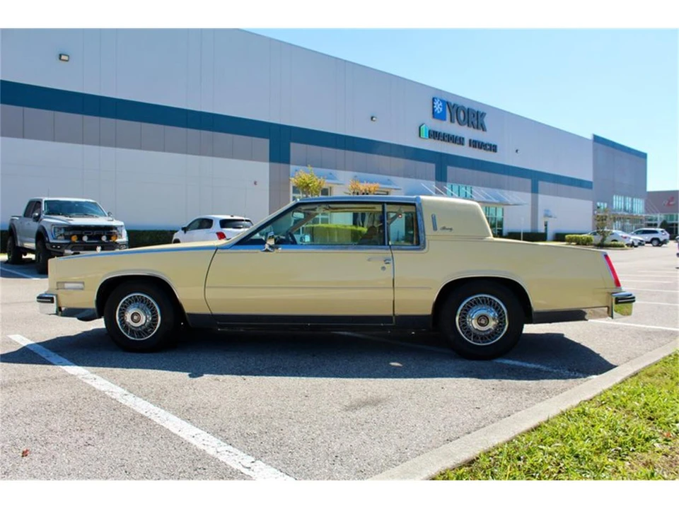 1985 Cadillac Eldorado 10th Gen - Image 10 of 31