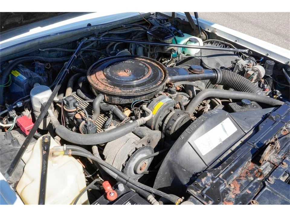 1985 Cadillac Eldorado 10th Gen - Image 17 of 31