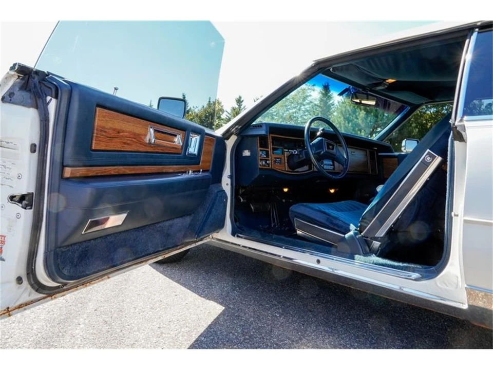 1985 Cadillac Eldorado 10th Gen - Image 10 of 31