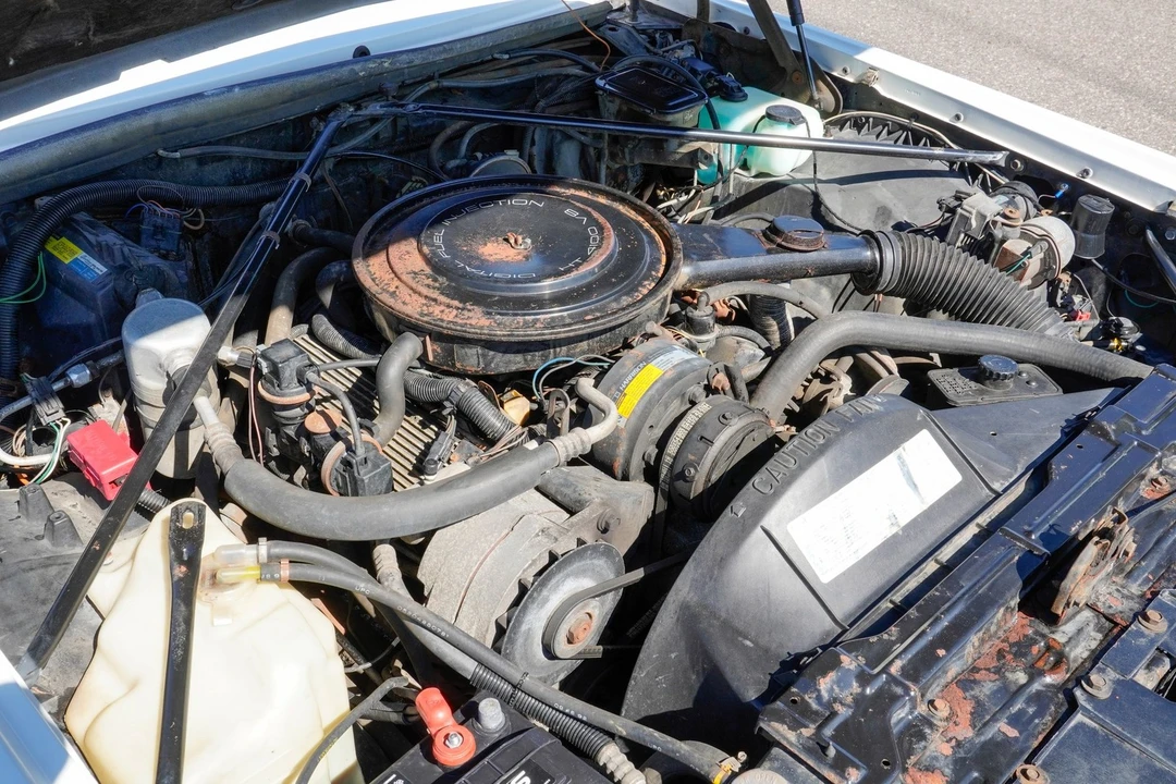 1985 Cadillac Eldorado 10th Gen - Image 17 of 31