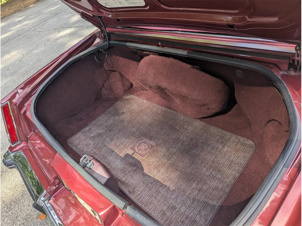 1985 Cadillac Eldorado 10th Gen - Image 15 of 17