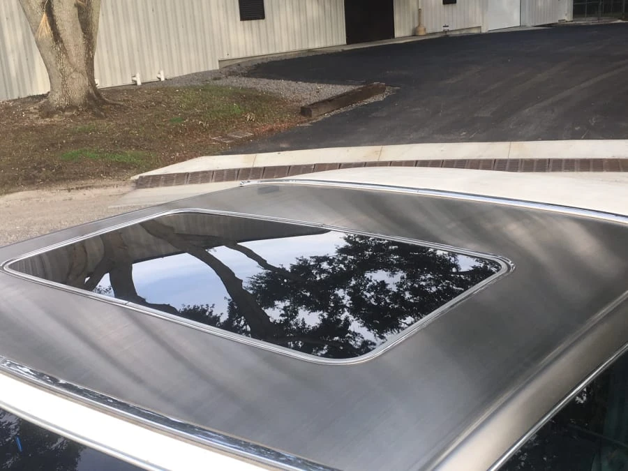 1985 Cadillac Eldorado 10th Gen - Image 9 of 12