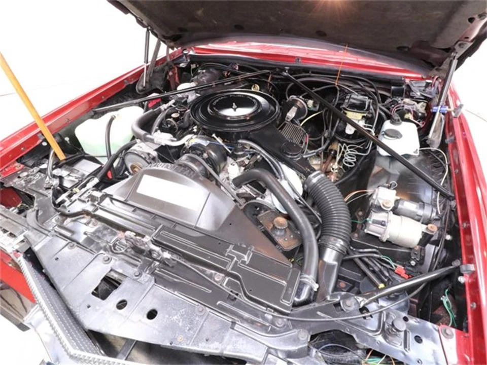 1985 Cadillac Eldorado 10th Gen - Image 24 of 31