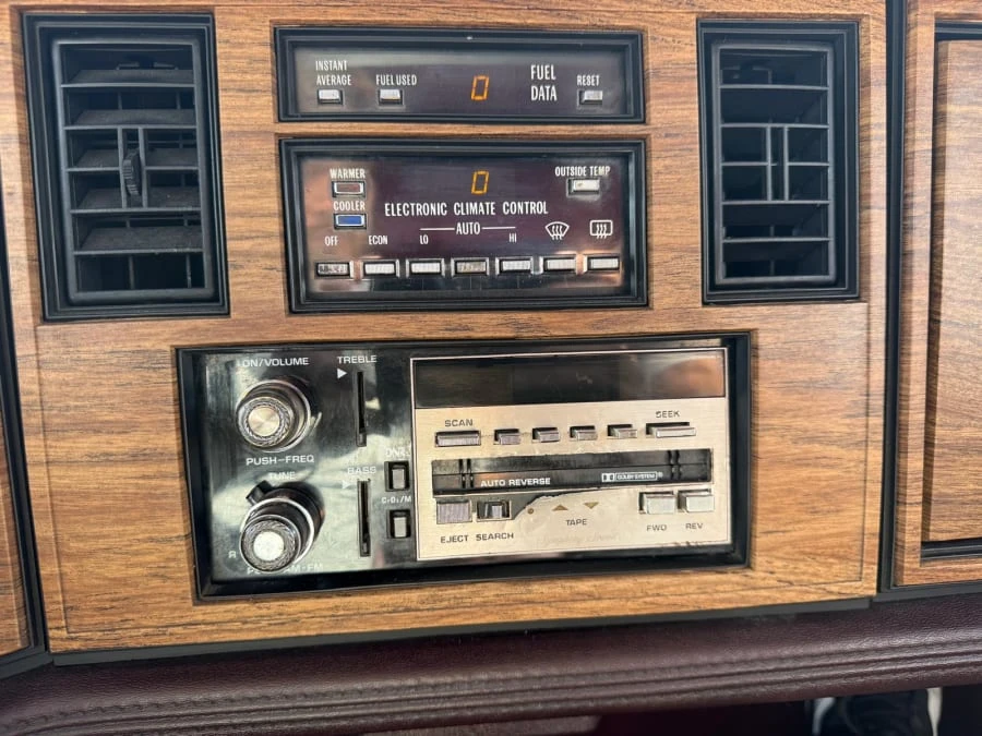 1985 Cadillac Eldorado 10th Gen - Image 23 of 31