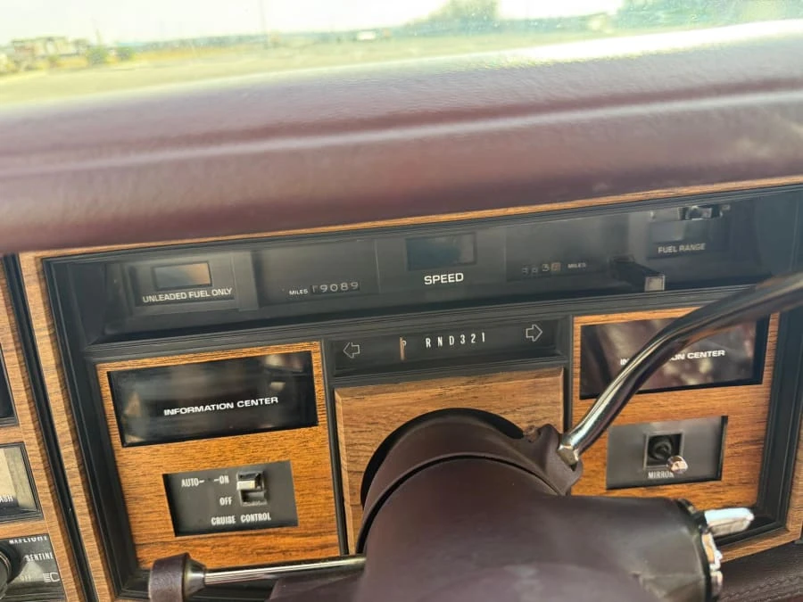 1985 Cadillac Eldorado 10th Gen - Image 17 of 31
