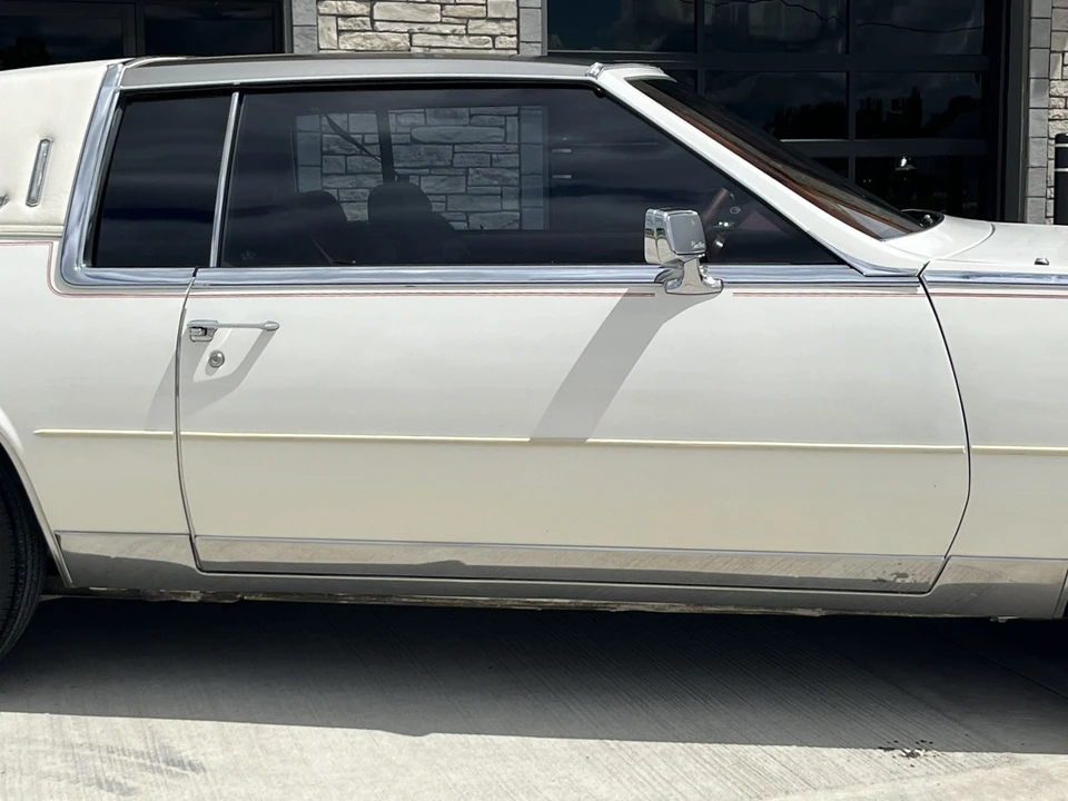 1985 Cadillac Eldorado 10th Gen - Image 17 of 31
