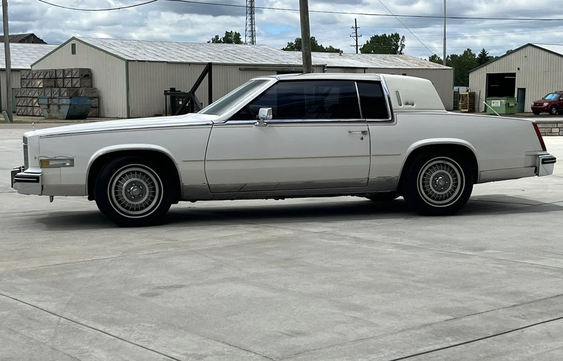 1985 Cadillac Eldorado 10th Gen - Image 9 of 31
