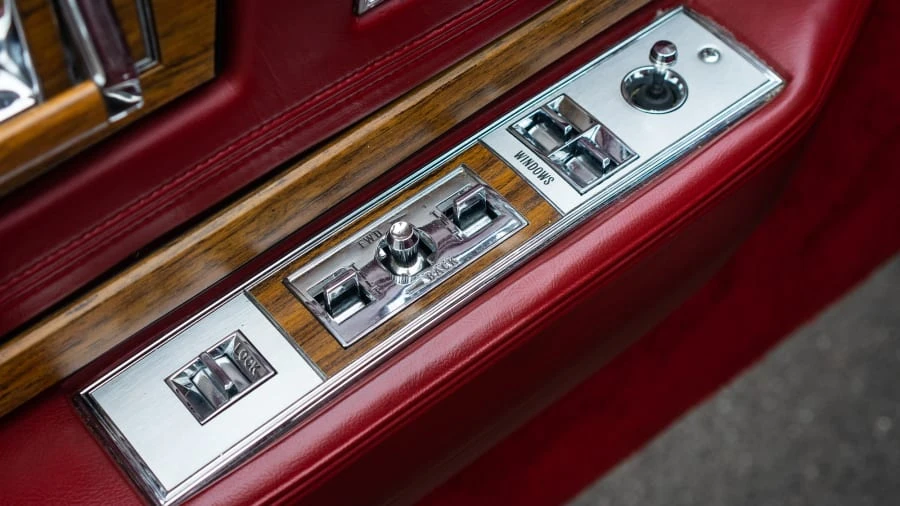 1985 Cadillac Eldorado 10th Gen - Image 10 of 12