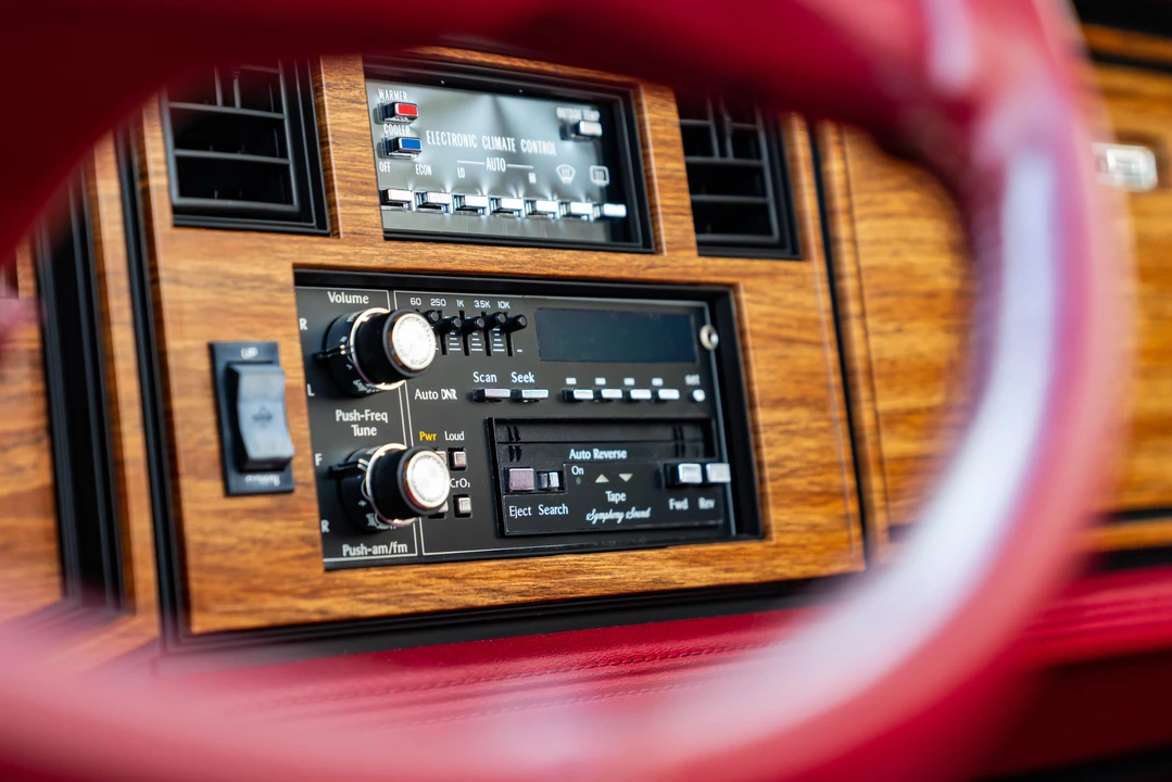 1985 Cadillac Eldorado 10th Gen - Image 26 of 31