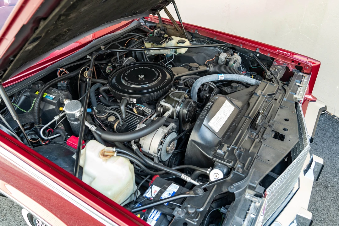 1985 Cadillac Eldorado 10th Gen - Image 11 of 31