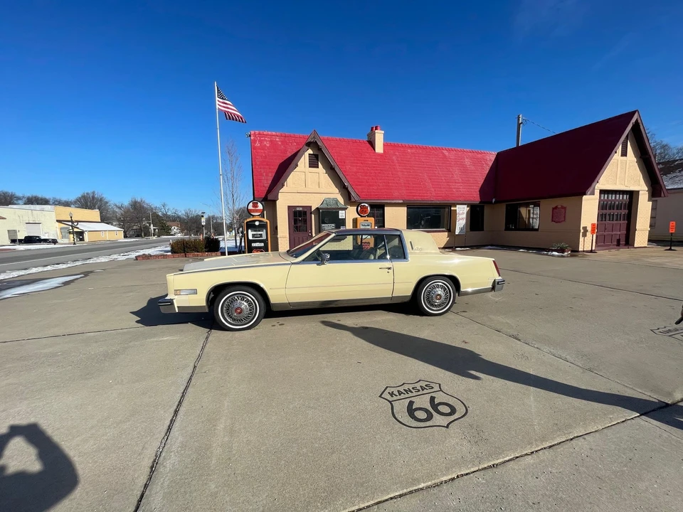 1985 Cadillac Eldorado 10th Gen - Image 2 of 31