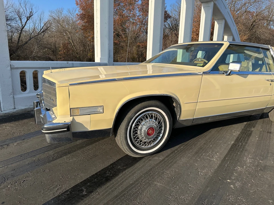 1985 Cadillac Eldorado 10th Gen - Image 24 of 31