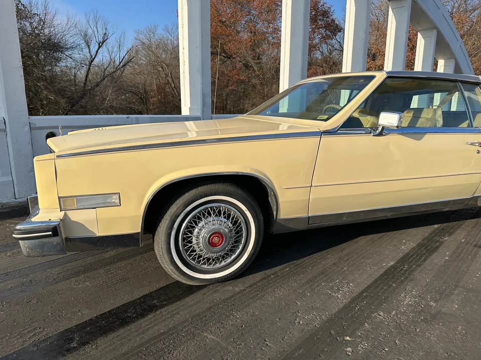 1985 Cadillac Eldorado 10th Gen - Image 23 of 31
