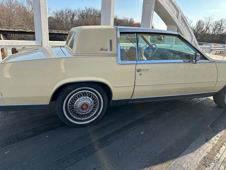 1985 Cadillac Eldorado 10th Gen - Image 16 of 31