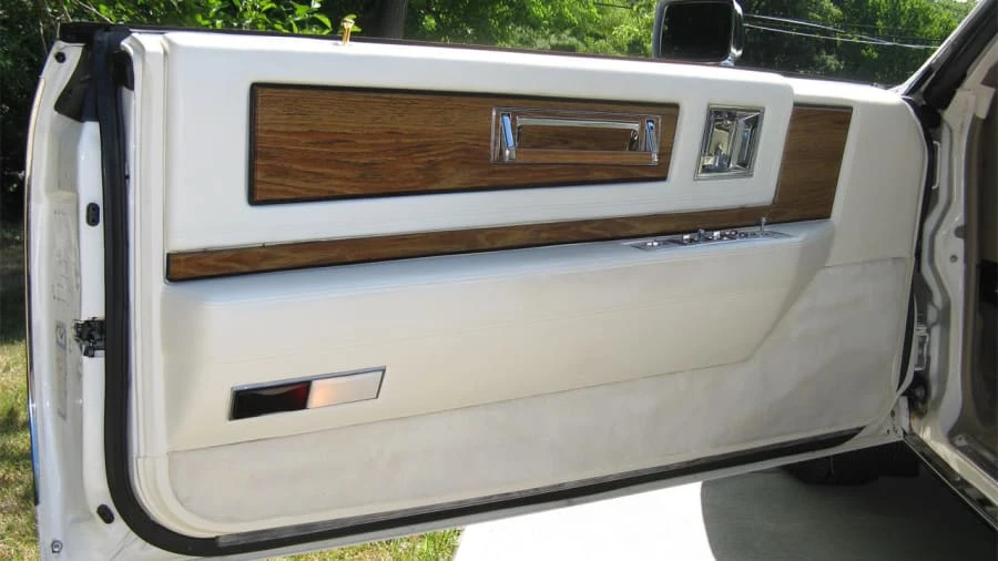 1985 Cadillac Eldorado 10th Gen - Image 4 of 16