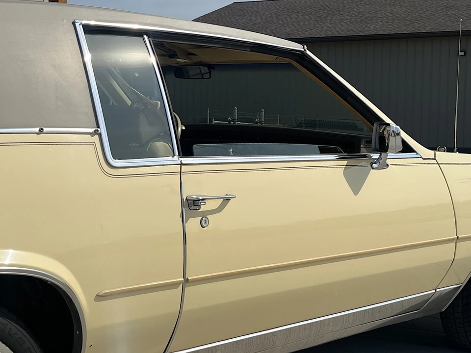1985 Cadillac Eldorado 10th Gen - Image 21 of 31
