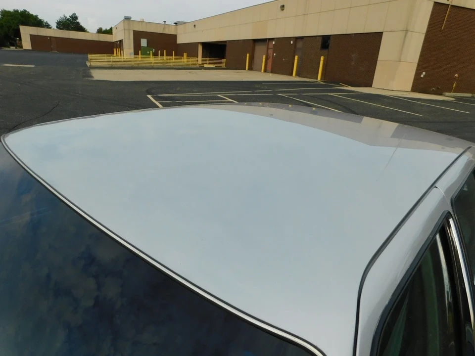 1985 Cadillac Fleetwood - Image 16 of 21