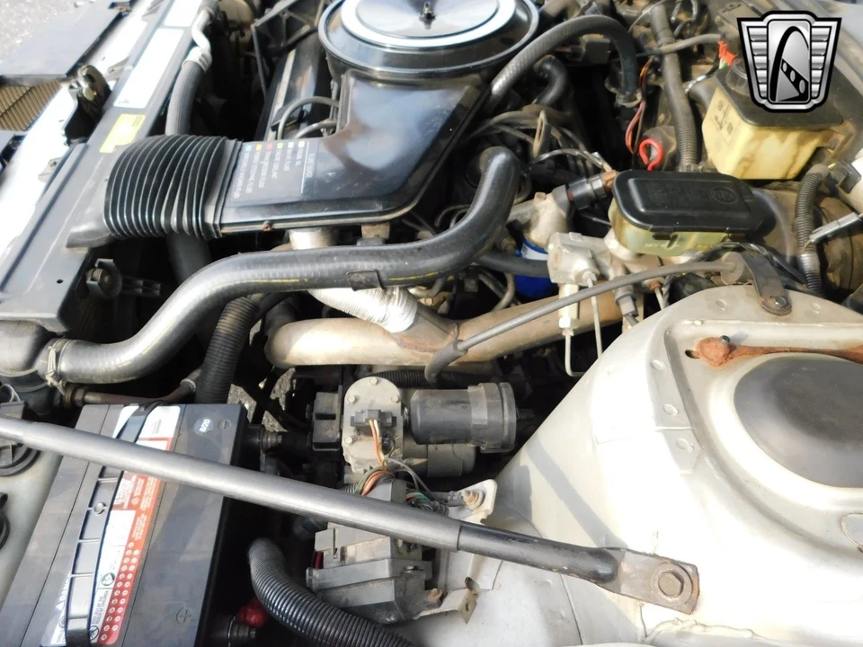 1985 Cadillac Fleetwood - Image 21 of 21
