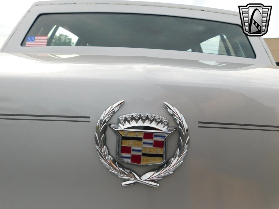 1985 Cadillac Fleetwood - Image 19 of 21