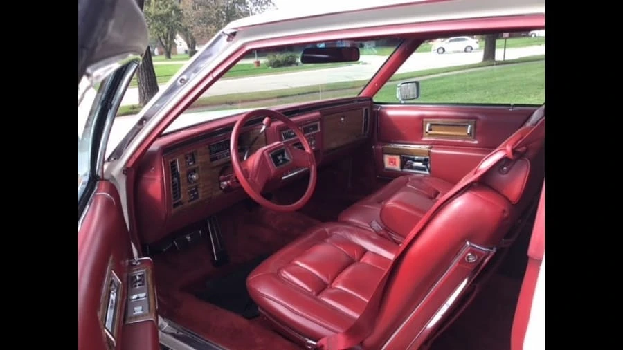 1985 Cadillac Fleetwood - Image 3 of 12