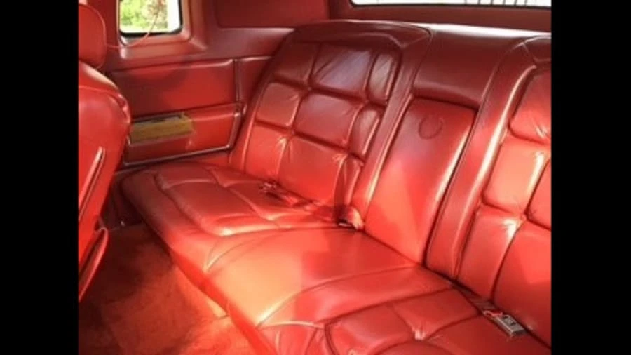 1985 Cadillac Fleetwood - Image 6 of 12
