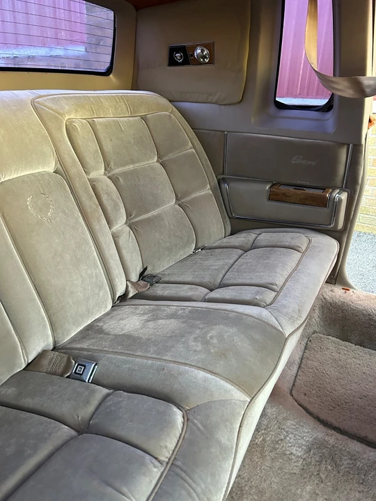 1985 Cadillac Fleetwood - Image 12 of 21