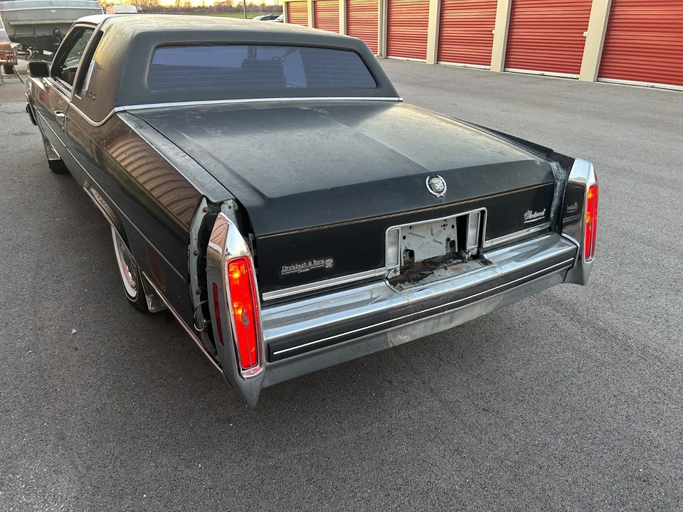 1985 Cadillac Fleetwood - Image 7 of 21