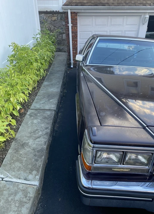 1985 Cadillac Brougham - Image 4 of 13