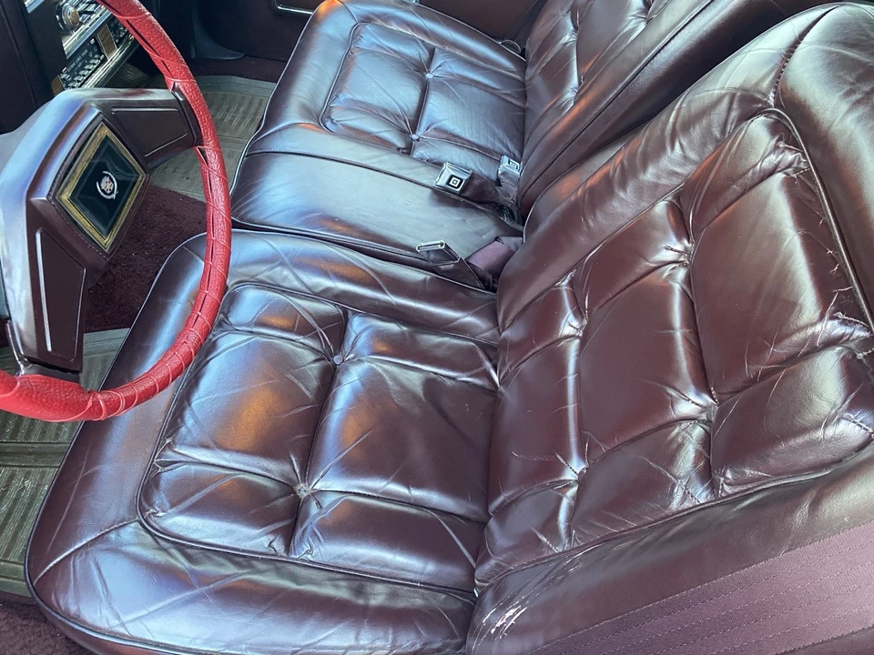 1985 Cadillac Brougham - Image 10 of 13