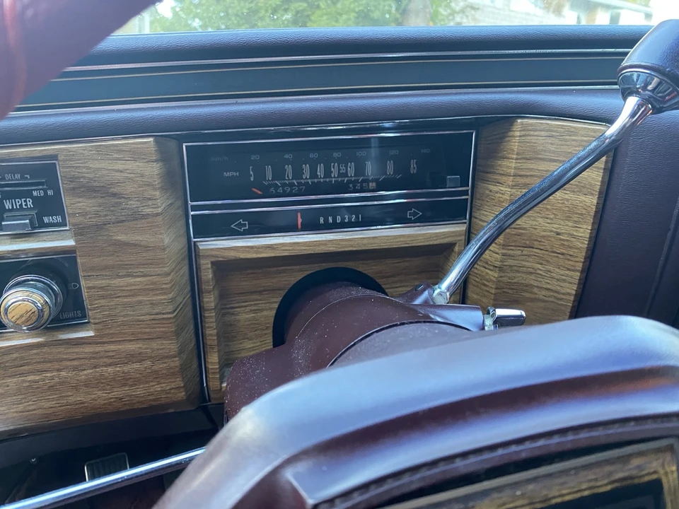 1985 Cadillac Brougham - Image 8 of 13