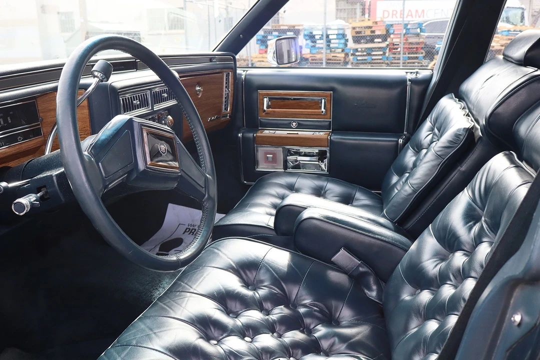 1985 Cadillac Fleetwood - Image 12 of 21