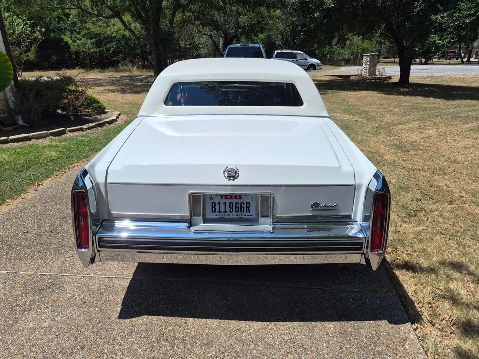 1985 Cadillac Fleetwood - Image 6 of 31
