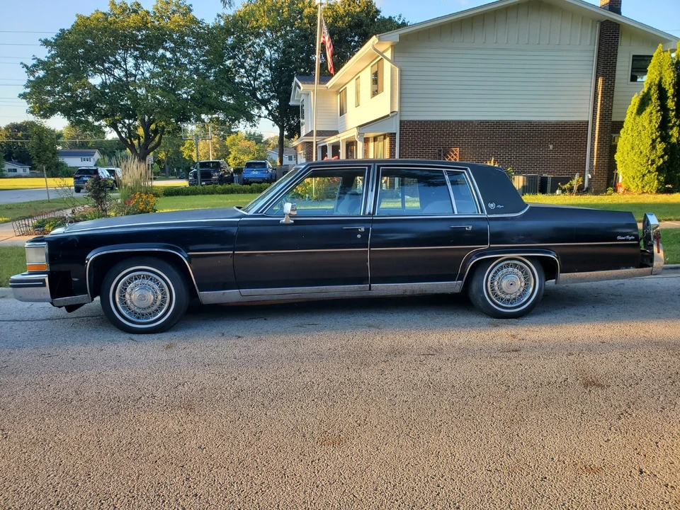 1985 Cadillac Brougham - Image 2 of 19