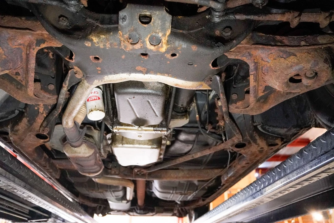 1985 Cadillac Fleetwood - Image 22 of 31