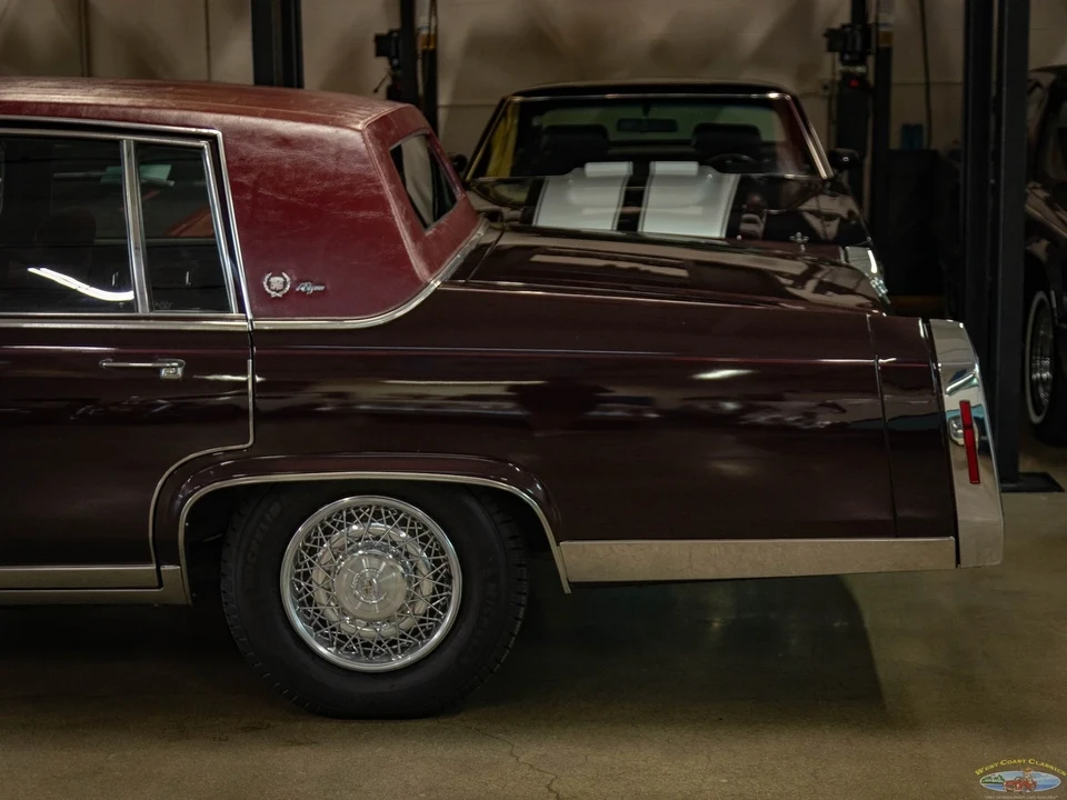 1985 Cadillac Fleetwood - Image 4 of 21