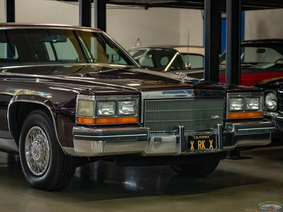 1985 Cadillac Fleetwood - Image 13 of 21