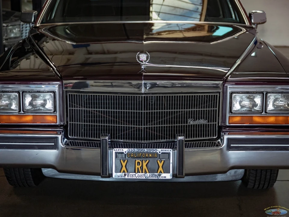 1985 Cadillac Fleetwood - Image 16 of 21