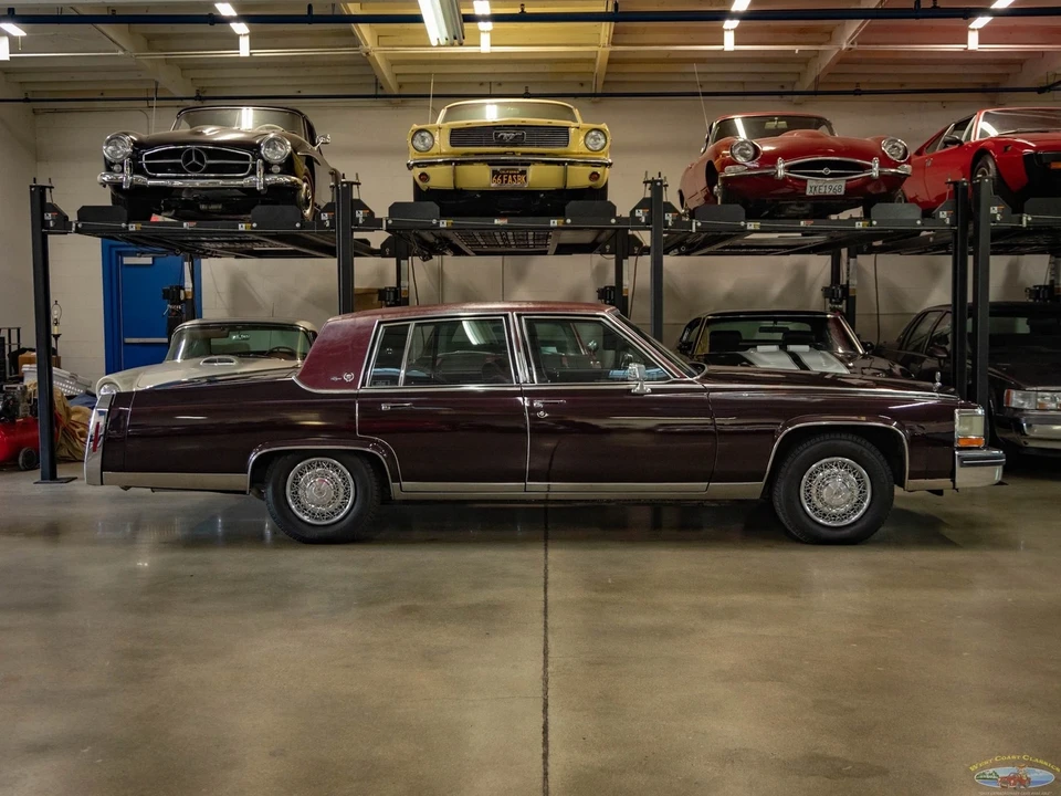 1985 Cadillac Fleetwood - Image 7 of 21