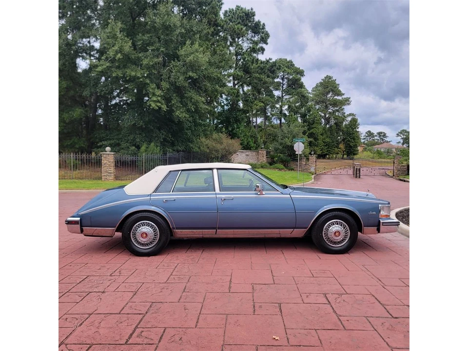 1985 Cadillac Seville - Image 2 of 31