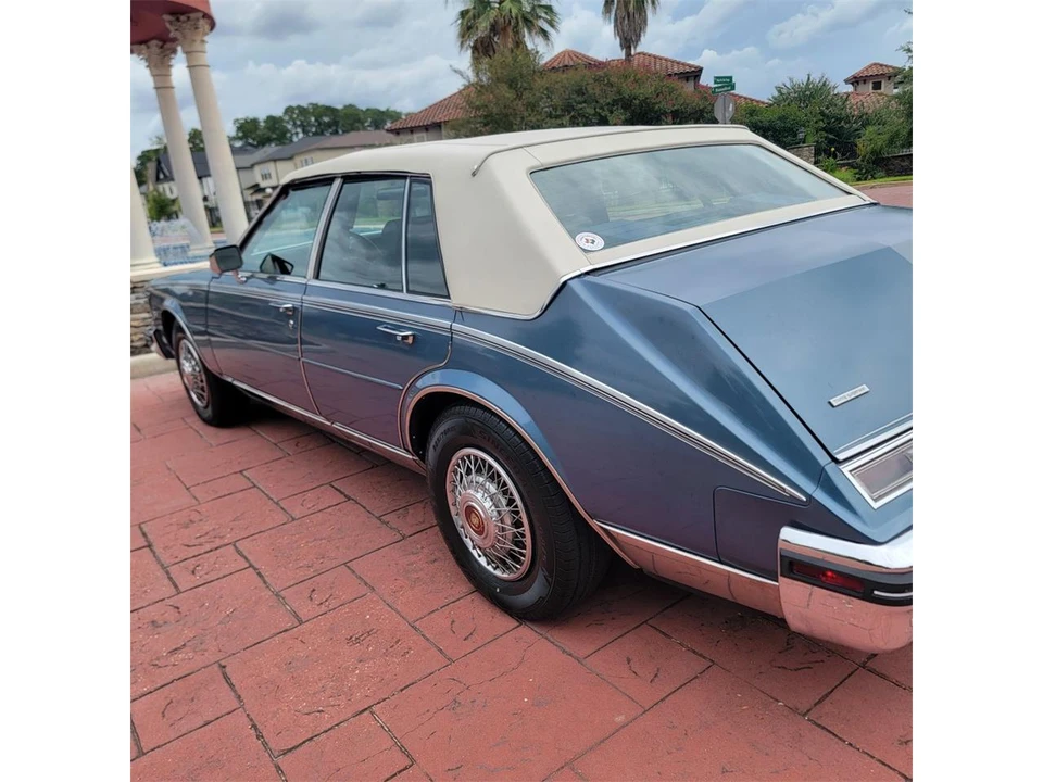 1985 Cadillac Seville - Image 8 of 31