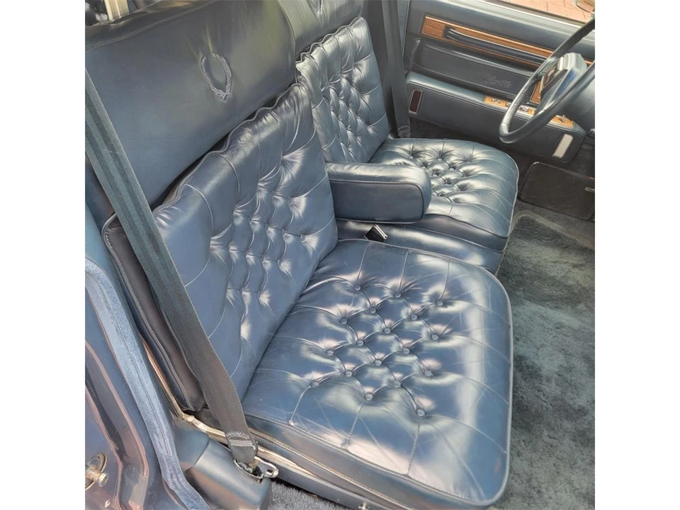 1985 Cadillac Seville - Image 19 of 31