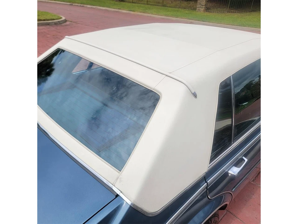 1985 Cadillac Seville - Image 13 of 31