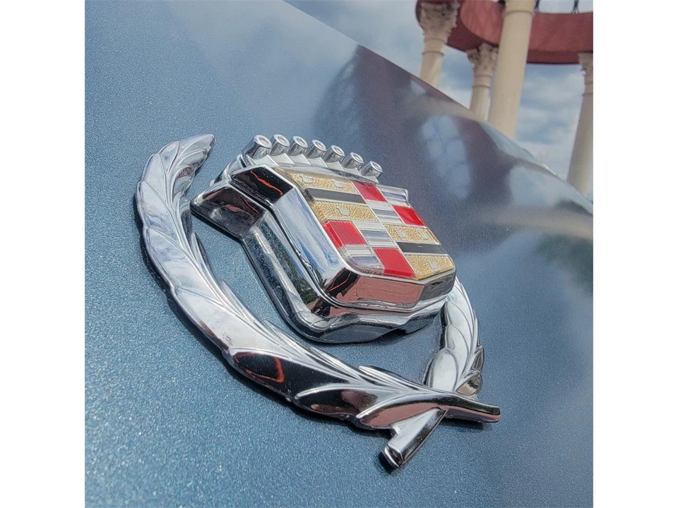 1985 Cadillac Seville - Image 30 of 31