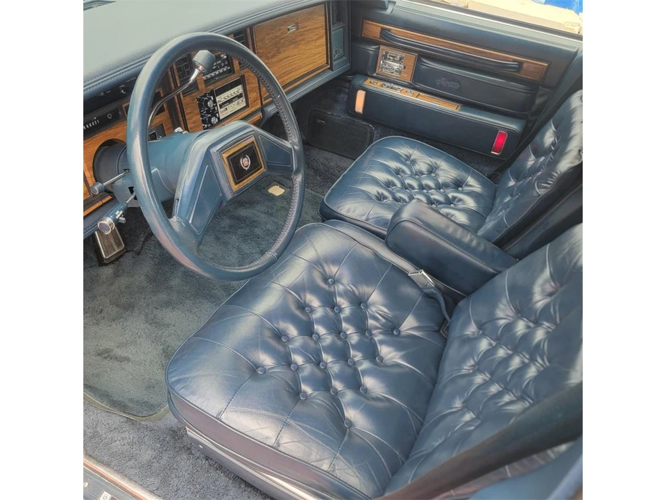 1985 Cadillac Seville - Image 17 of 31