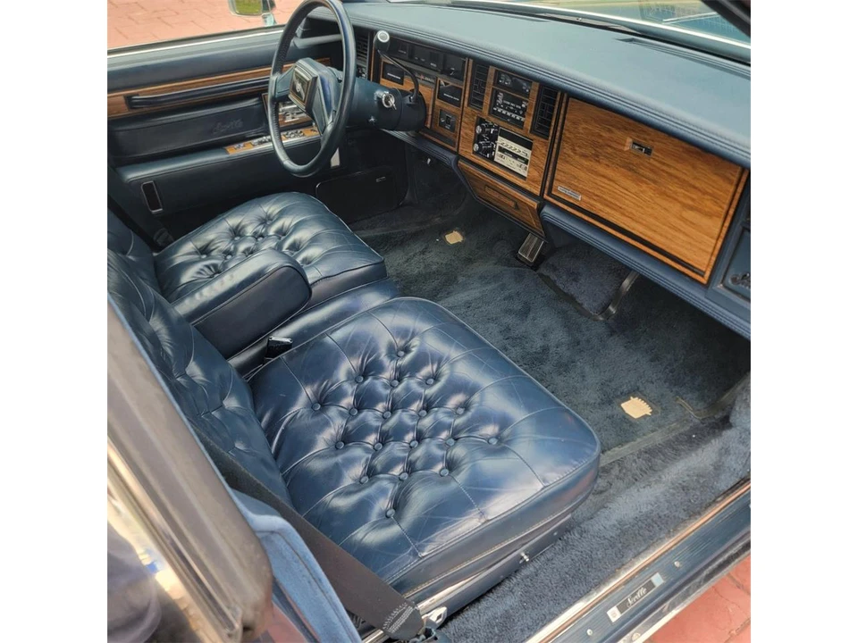 1985 Cadillac Seville - Image 18 of 31