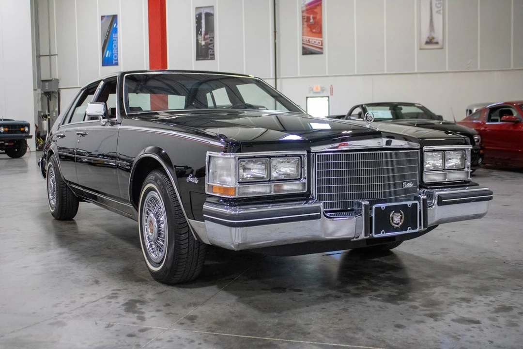 1985 Cadillac Seville - Image 9 of 12