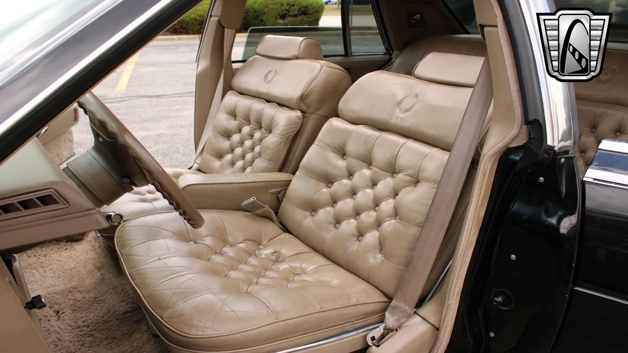 1985 Cadillac Seville - Image 15 of 21