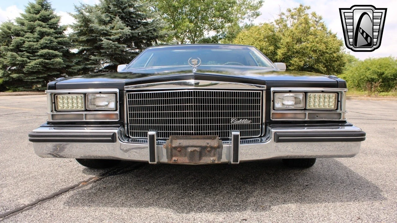 1985 Cadillac Seville - Image 8 of 12