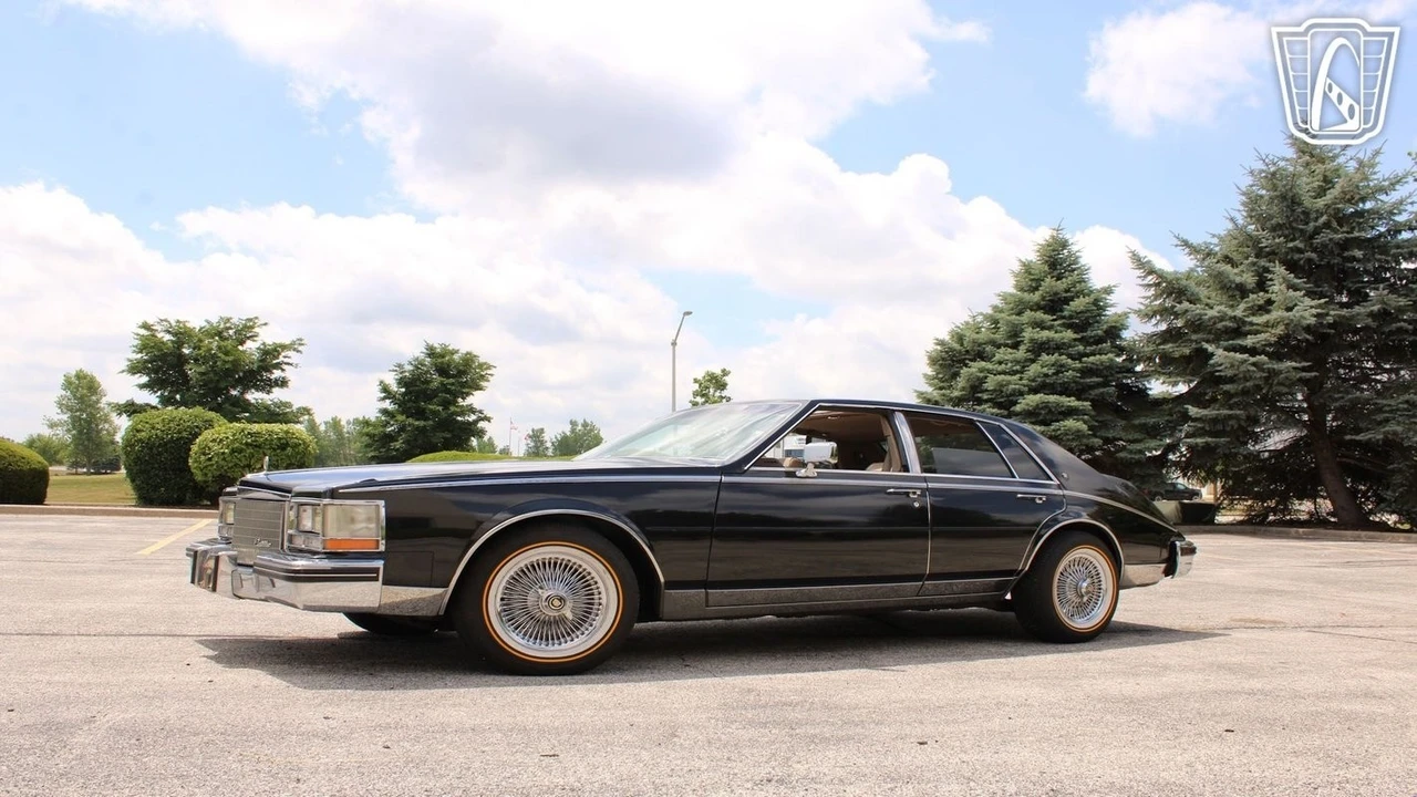1985 Cadillac Seville - Image 4 of 12