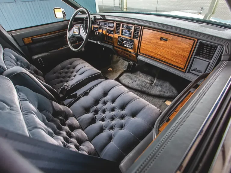 1985 Cadillac Seville - Image 10 of 20
